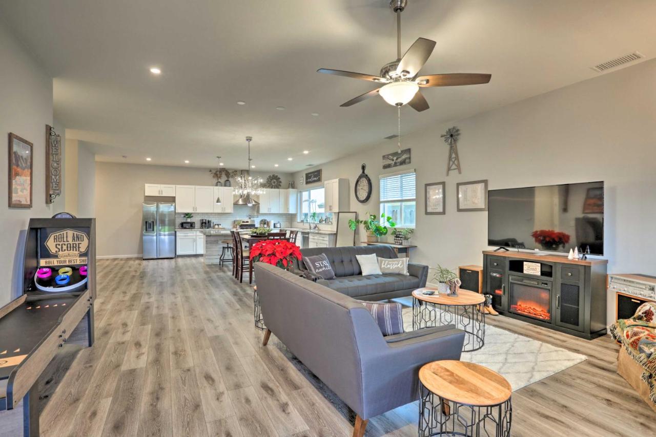 Stunning Clovis Home About 1 Mile To Old Town! Ngoại thất bức ảnh